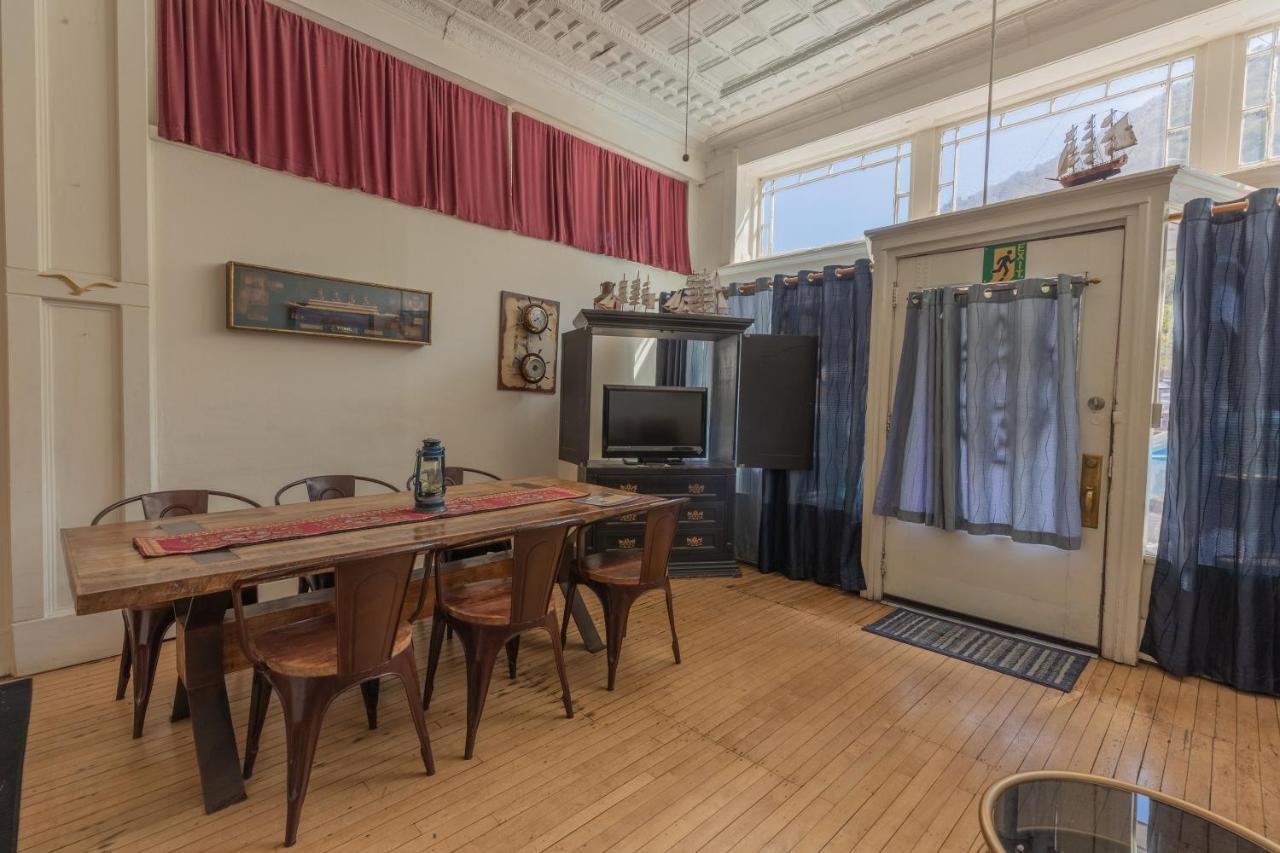 Bisbee Grand Hotel Extérieur photo