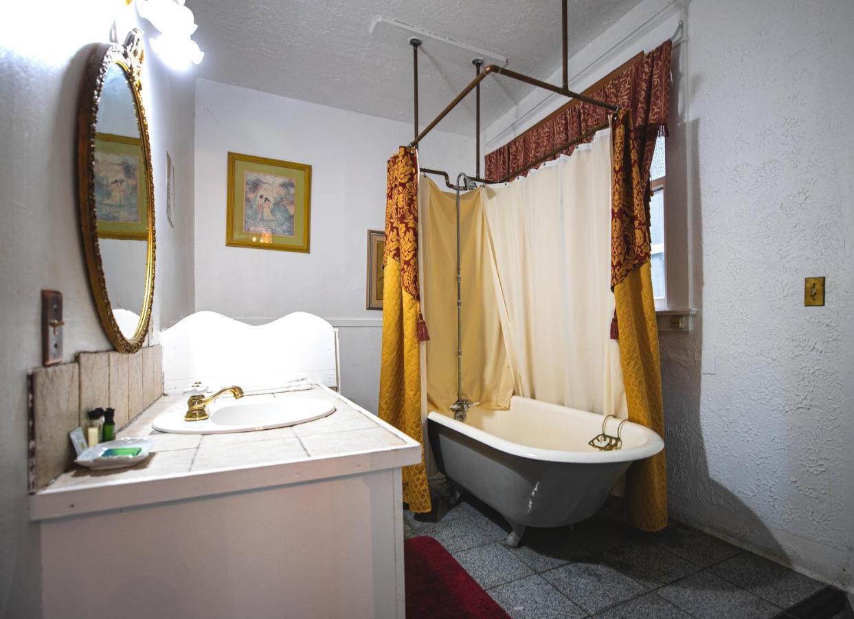 Bisbee Grand Hotel Extérieur photo